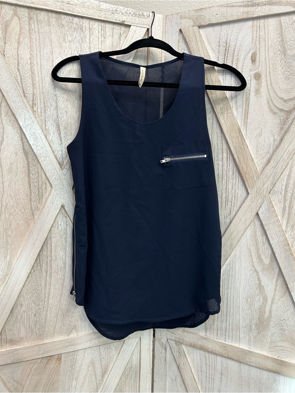Paper Crane Navy Sleeveless Zip-Pocket Camisole